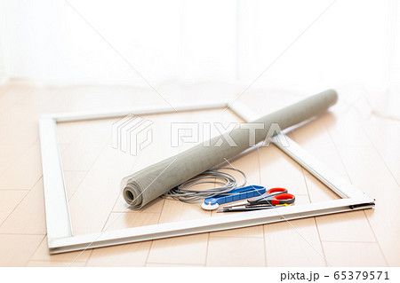 網戸の張替え DIY 網戸の張替え DIY 65379571