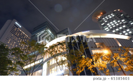 【大阪夜景】西梅田スクエアから見える景観 【大阪夜景】西梅田スクエアから見える景観 65385603