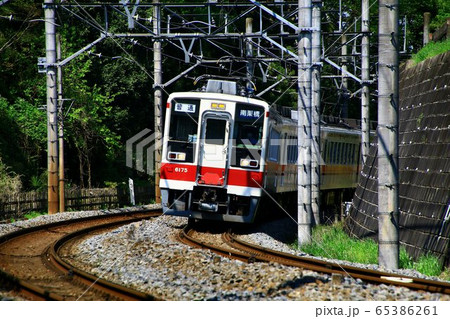 日光路を快走する…6050系 電車 日光路を快走する…6050系 電車 65386261