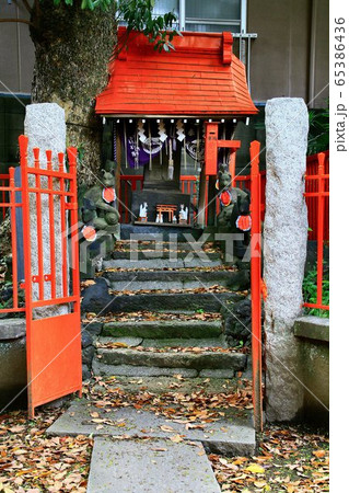 向島に鎮座する隅田川七福神の一つ三囲神社 向島に鎮座する隅田川七福神の一つ三囲神社 65386436
