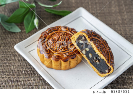 月餅　中華菓子 65387651