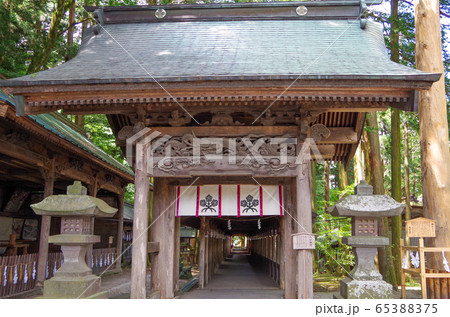 諏訪大社上社本宮入口御門 65388375