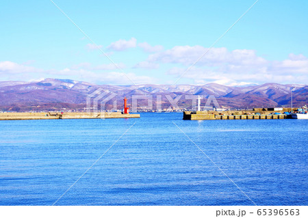 余市港　兜岬小樽海岸方面　”余市町” 65396563