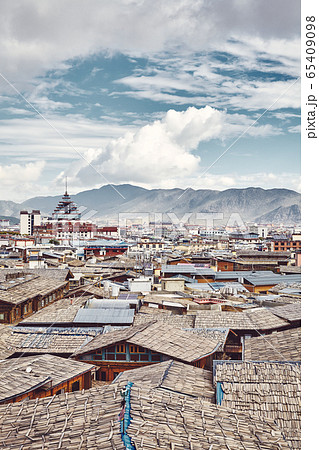 Roofs of Dukezong, Shangri La old town skyline, Roofs of Dukezong, Shangri La old town skyline, 65409098