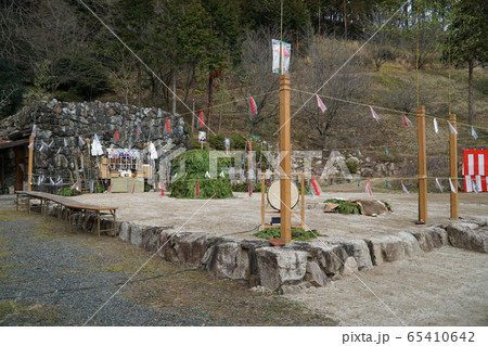 極楽寺普門院　柴燈護摩祭壇1　岡山県赤磐市 65410642