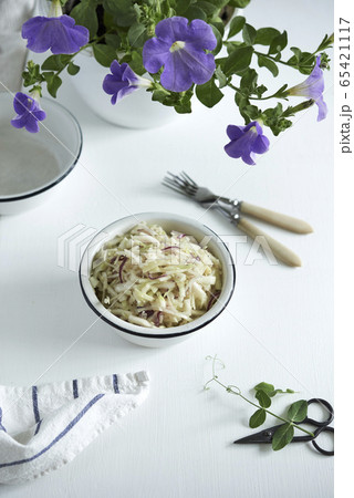 fresh salad with cabbage  65421117