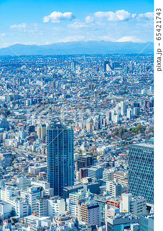 都市風景 サンシャインシティ60展望台から見た関東平野 富士山 東京都 の写真素材