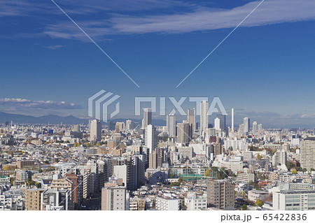 東京　池袋　2019年12月 65422836