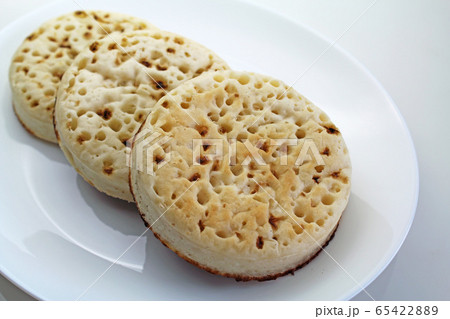 クランペット　イギリス式パンケーキ 65422889