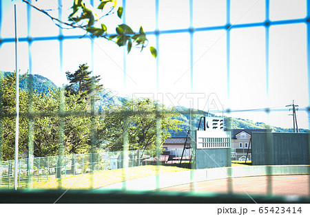 無人のグランド　閉鎖されたグラウンド　イベント中止イメージ 65423414