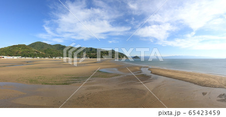 干潮の父母ヶ浜のパノラマ 65423459