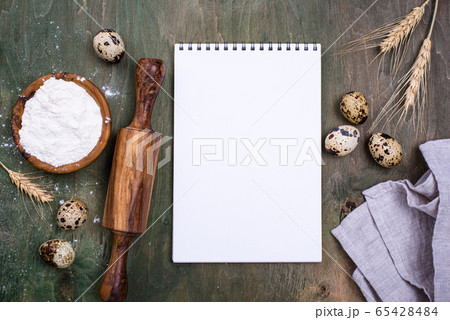 Baking concept with rolling pin 65428484