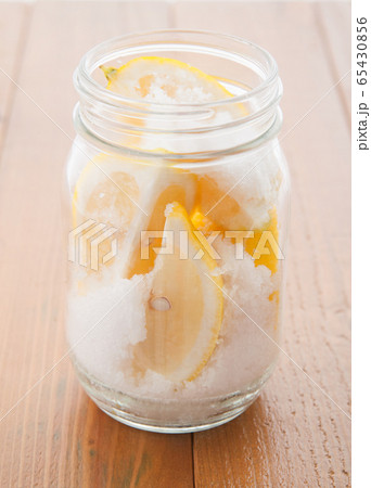 塩レモンイメージ 65430856