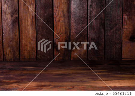 Wooden texture with scratches and cracks 65431211