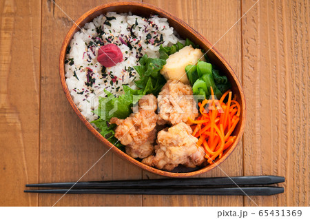 唐揚げ弁当 65431369
