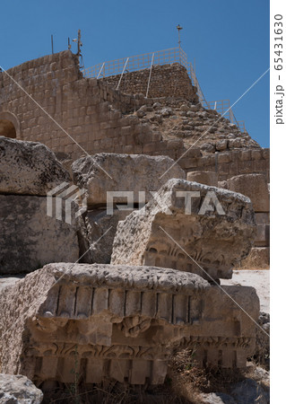 Jerash, antique city near Amman 65431630