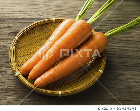 葉付き人参D 65434541