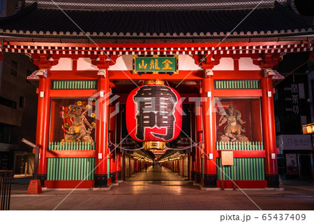 《東京都》人の消えた浅草・自粛ムードの東京 《東京都》人の消えた浅草・自粛ムードの東京 65437409