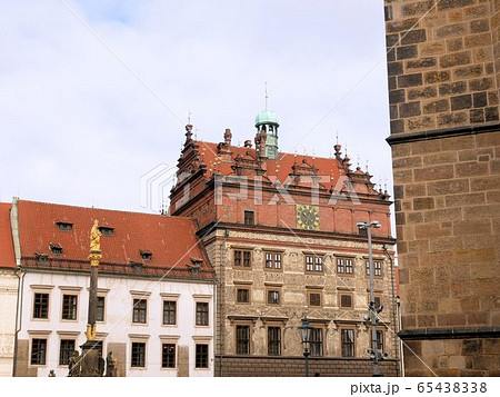 ピルゼンの市庁舎　（チェコ共和国） 65438338