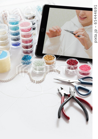 ウェビナー　オンラインビーズアクセサリー教室 65444691