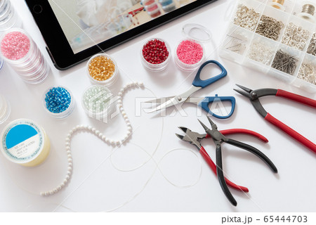 ウェビナー　オンラインビーズアクセサリー教室 65444703