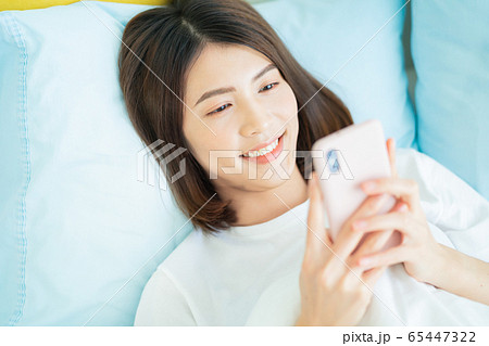 A woman at home 65447322