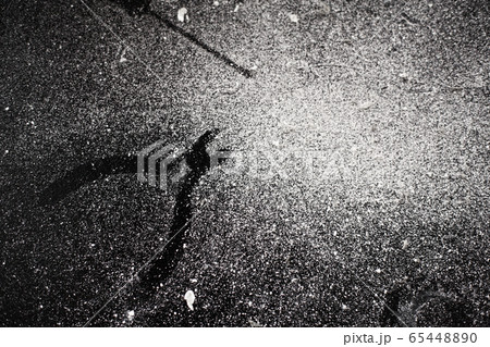 Traces of tools on a black table dusted with white Traces of tools on a black table dusted with white 65448890