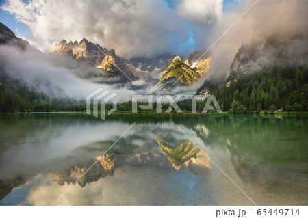 Big Landscape of Mountains Lake at the misty 65449714