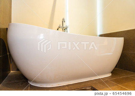 Beautiful luxury white bathtub decoration interior 65454696