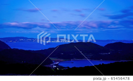 川内峠から見た夜明け前のブルーモーメント情景 65456478