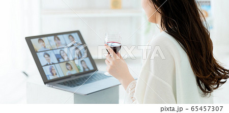 チャット オンライン 自宅 女性 チャット オンライン 自宅 女性 65457307