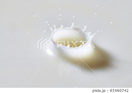 美味しい牛乳 美味しい牛乳 65460742