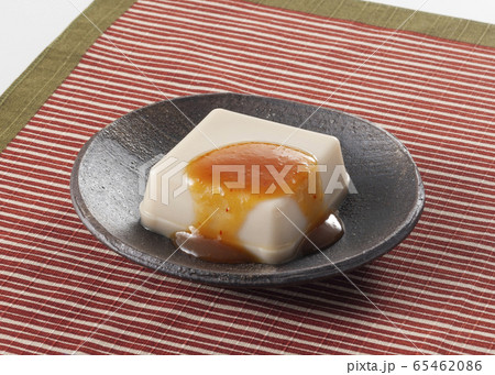 胡麻豆腐 65462086