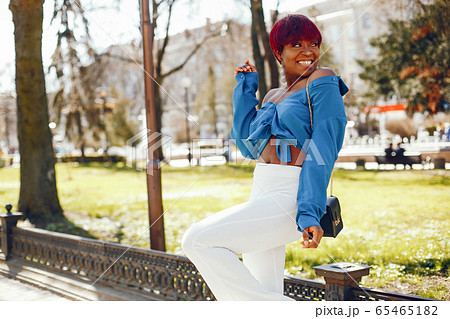 stylish black girl 65465182