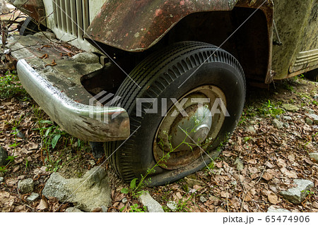 さびた旧車 スクラップ Rust Of Old Carsの写真素材