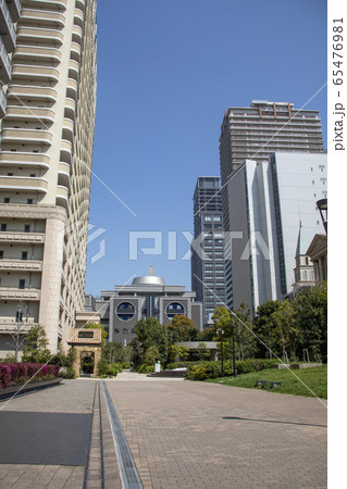 高層のマンションと大阪シティエアターミナル 65476981