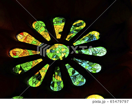 スペイン バルセロナ サグラダ・ファミリア 内部 ステンドグラス Sagrada Família 65479797