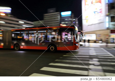 新潟 新潟市 新潟交通連接バス「ツインくる」流し撮り 新潟 新潟市 新潟交通連接バス「ツインくる」流し撮り 65480062