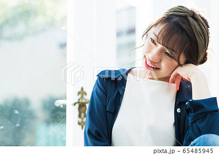 女性 新生活 リビング ライフスタイル 女性 新生活 リビング ライフスタイル 65485945