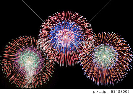 【夏イメージ】花火大会 65488005