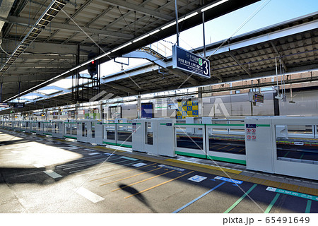 代々木上原駅  プラットホーム　小田急線、千代田線 65491649