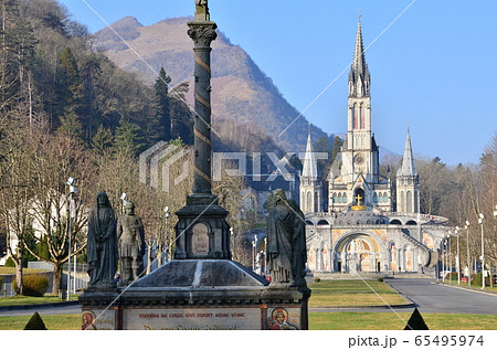 ルルド　フランス Lourdes France  65495974