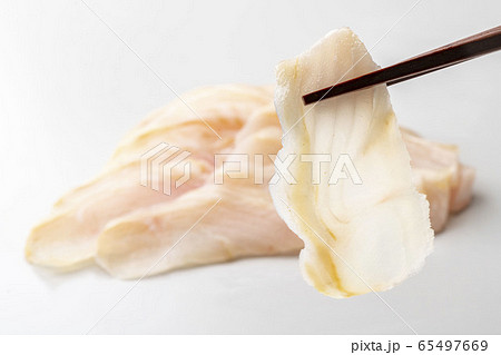 銀カレイの刺身の写真素材