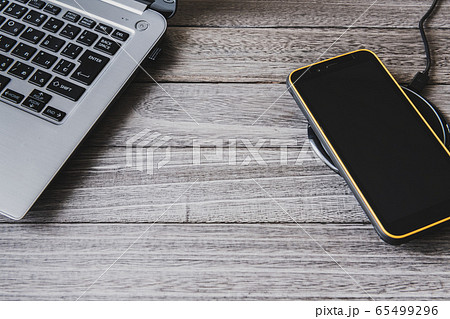 書斎充電イメージ 書斎充電イメージ 65499296