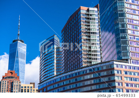 《ニューヨーク》バッテリーパーク周辺・ロウアーマンハッタンの街並み 65499333