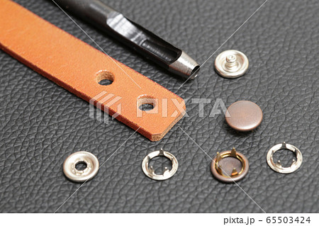 革職人 革製品 イメージ 革職人 革製品 イメージ 65503424