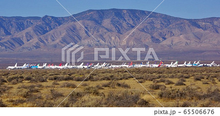 飛行機の墓 アメリカ カリフォルニア州 モハベ空港 飛行機の墓 アメリカ カリフォルニア州 モハベ空港 65506676