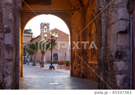 Corso Umberto street in Taormina, Sicily, Italy 65507363