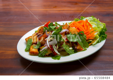 Thailand, Eating, Ingredient, Protein, Adult Thailand, Eating, Ingredient, Protein, Adult 65508484