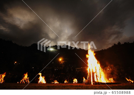 ナガランド　ホーンビルフェスティバル 65508988